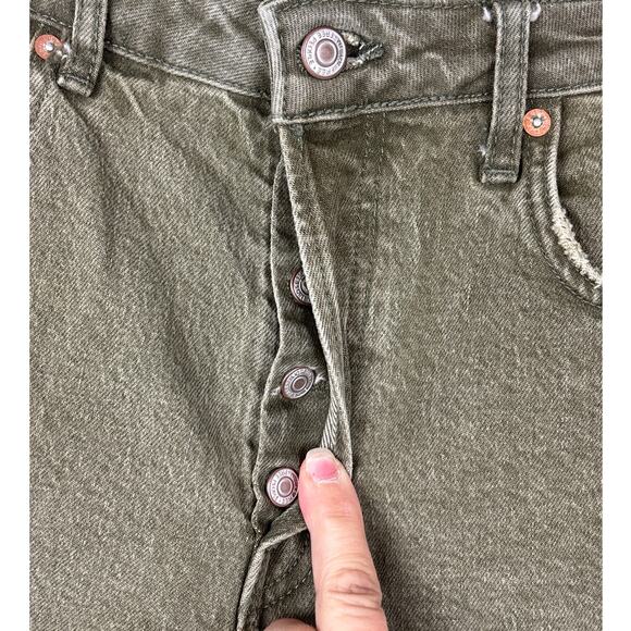We The Free Women’s 28 Green Button Fly Distressed Medium Weight Denim Jeans - Picture 3 of 6